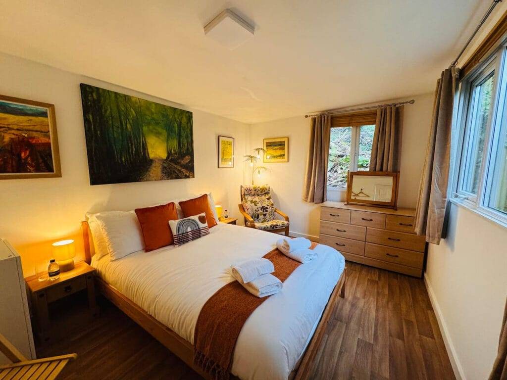laurie’s woodside cabin (481)