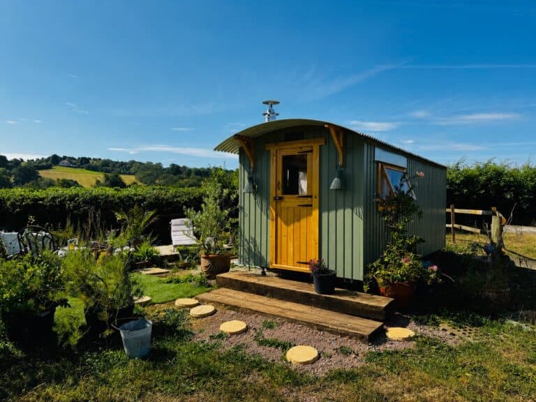hut